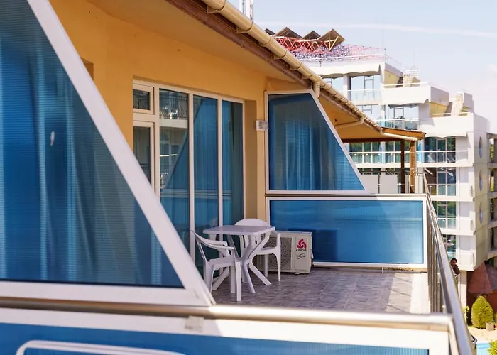 ホテル Elitza キテン