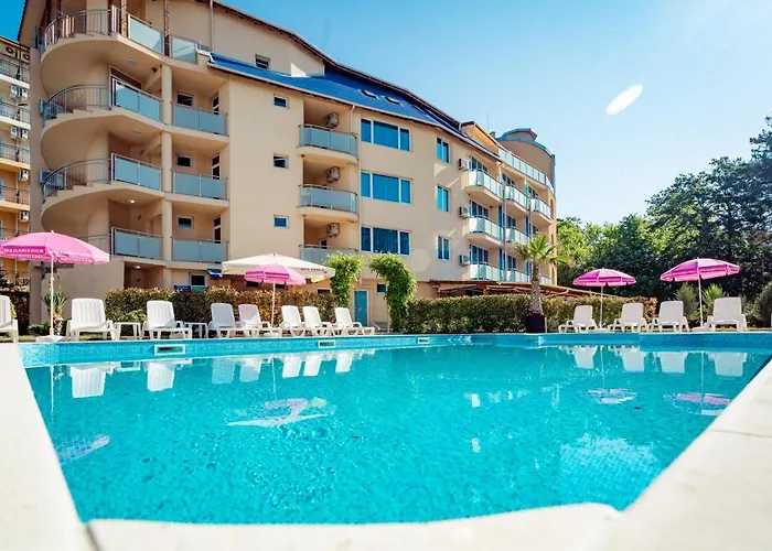 Elitza ホテル キテン